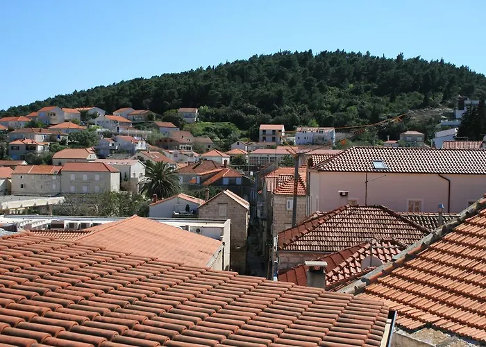 Apartament Korunić *